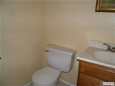 9911 Cedar St, Bellflower, CA 90706 - photo 6