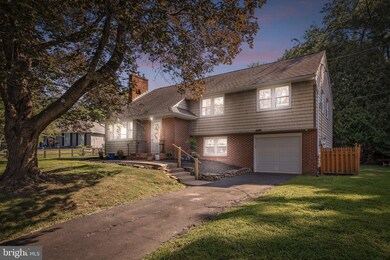 8 Edwards Place, Ewing, NJ 08628 - photo 2