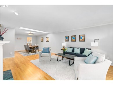 Living Room/Dining Room