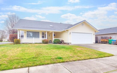 16-web-or-mls-1411-half-moon-cir