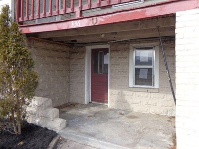 336 East Mallow Street front lower porch