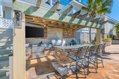 Outdoor kitchen