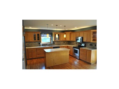 Kitchen With Island Counter