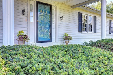 10414 Oak Grove Rd, Louisville, KY 40291 - photo 3