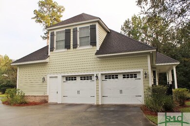 Side entry garage