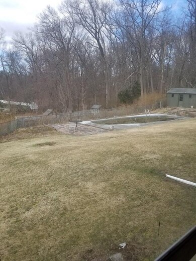 60 Autumn Rd, West Springfield, MA 01089 - photo 5