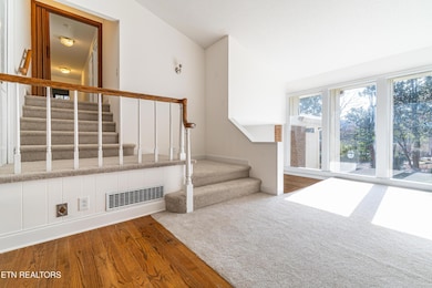 109 Baker Ln, Oak Ridge, TN 37830 - photo 6