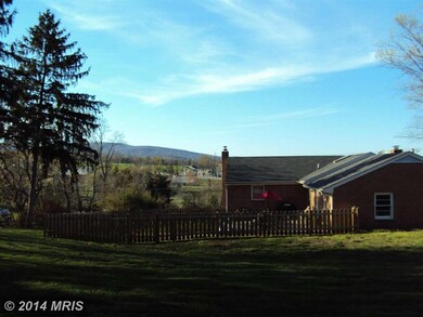 8337 Walter Martz Rd, Frederick, MD 21702 - photo 7