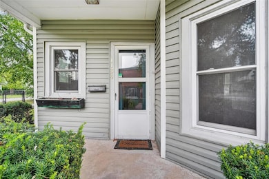 1134 Rapids St, Adel, IA 50003 - photo 3