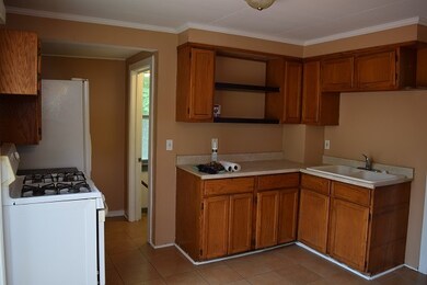 1812 Lewis Place, Waukegan, IL 60085 - photo 3