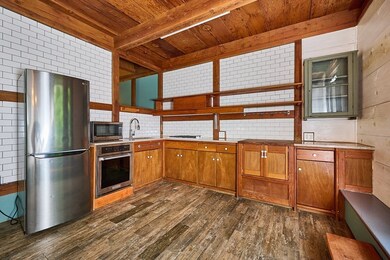 52 Pine Grove, Amherst, MA 01002 - photo 7