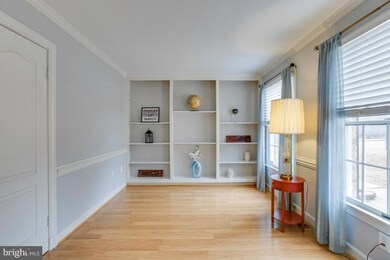 15561 Ambiance Dr, North Potomac, MD 20878 - photo 7