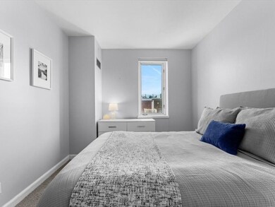 19 Wiget St unit 505, Boston, MA 02113 - photo 6