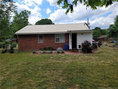 315 Durant Dr, Fayetteville, NC 28304 - photo 3