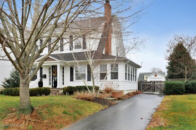 374 Conover Pl Red Bank NJ-large-003-2-4