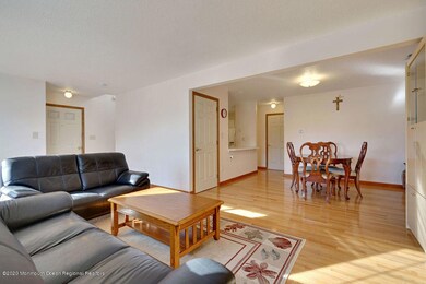 73 Madison Ct, Tinton Falls, NJ 07712 - photo 5