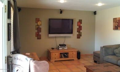 5410 E Holmes St, Tucson, AZ 85711 - photo 6