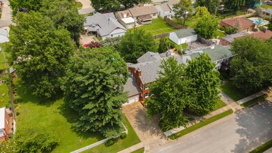 1029 E University St-2