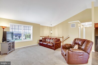 326 Riviera St, Mount Wolf, PA 17347 - photo 4