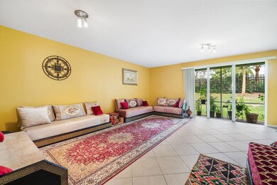 2317 Center Stone Ln, Riviera Beach, FL 33404 - photo 4