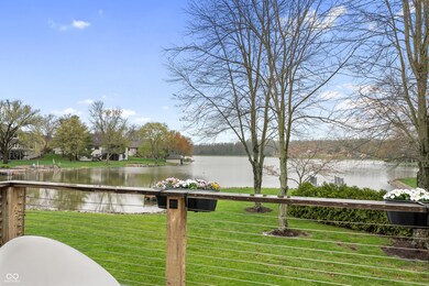 4561 Coles Dr, Columbus, IN 47201 - photo 2