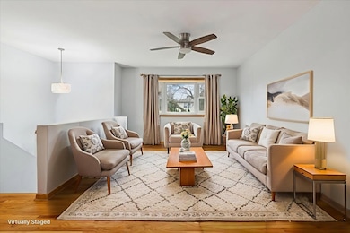 26W028 Prairie Ave, Wheaton, IL 60187 - photo 4