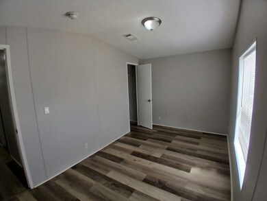 1400 Banana Rd unit 47, Lakeland, FL 33810 - photo 7