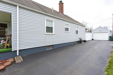 407 Demorest Rd, Columbus, OH 43204 - photo 3