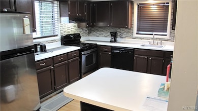 4723 Tuscarora Rd, Niagara Falls, NY 14304 - photo 2