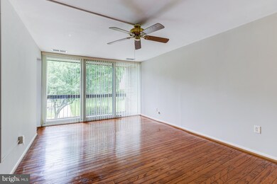 8729 Hayshed Ln unit 24, Columbia, MD 21045 - photo 4