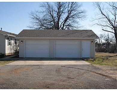Parking Lot/Garage.