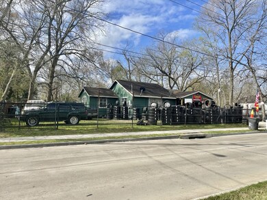 2204 Parker Rd, Houston, TX 77093 - photo 5