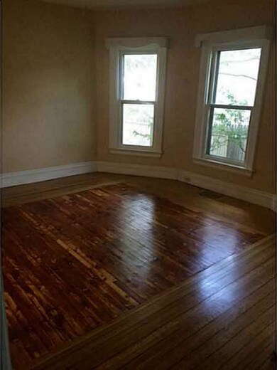 284 Miller St, North Tonawanda, NY 14120 - photo 6