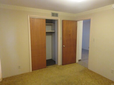 815 W Main St, Portland, IN 47371 - photo 6