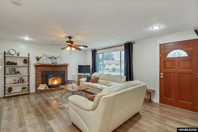 1194 Kamet Ct NE, Keizer, OR 97303 - photo 3