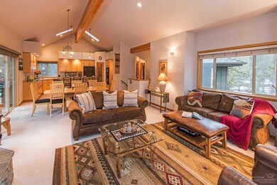 57668 Red Cedar Ln, Sunriver, OR 97707 - photo 4