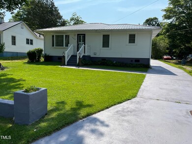 129 S Bullock St, Henderson, NC 27536 - photo 2