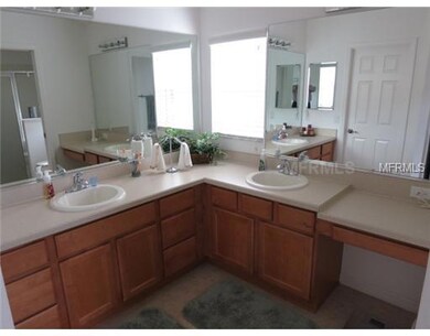 7196 SE 172nd Hazelwood Loop, The Villages, FL 32162 - photo 7