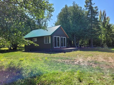 BB side of cabin