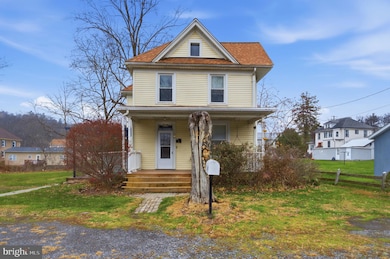 40 Mable Ln, Berkeley Springs, WV 25411 - photo 2