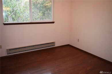 504 4th Ave NW, Chehalis, WA 98532 - photo 7