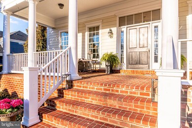 8707 Winthrop Dr, Alexandria, VA 22308 - photo 3