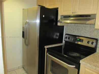 8001 W 6th Ave unit O, Hialeah, FL 33014 - photo 2