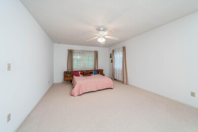 6398_Torrington_Road_19