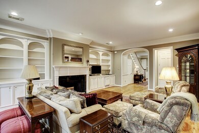 22 Hudson Cir, Houston, TX 77024 - photo 7