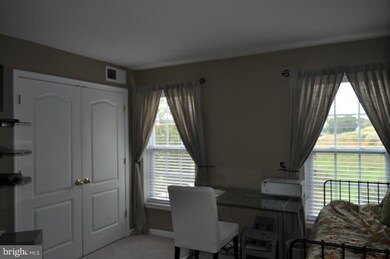 41973 Blue Flag Terrace unit 56, Stone Ridge, VA 20105 - photo 3