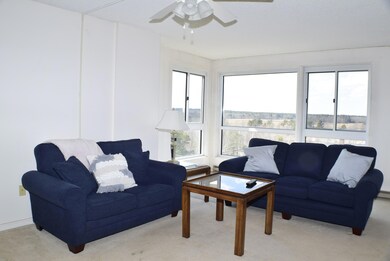 The Diplomat unit 704, Old Orchard Beach, ME 04064 - photo 3