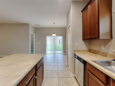 121 Islamorada Way, Sanford, FL 32771 - photo 6