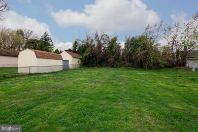 829 Lawnton Terrace, Glenolden, PA 19036 - photo 3