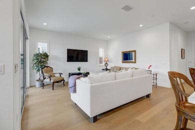 3622 Edgewood Ct, Folsom, CA 95630 - photo 3